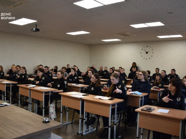 Безкоштовні курси жестової мови на Волині: інклюзія у дії