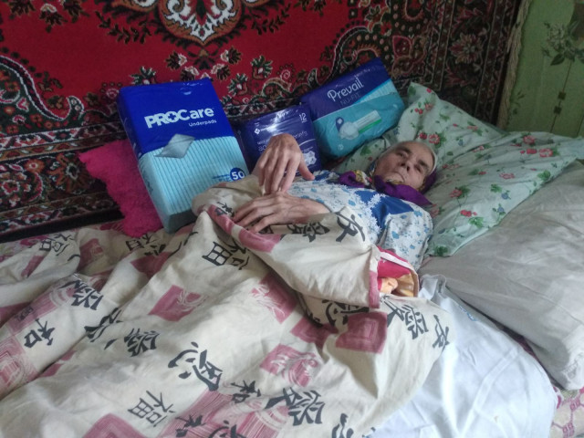 Допомога тим хто не може допомогти собі