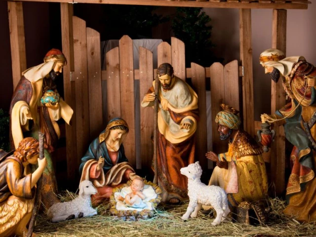 Вітаємо з Різдвом Христовим!