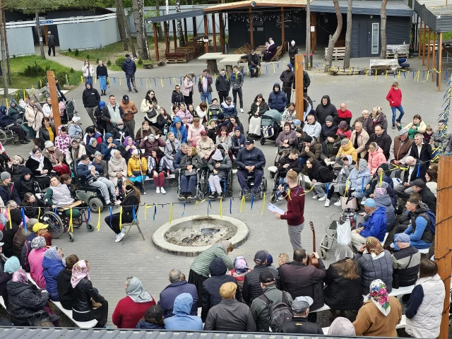 На Волині біля Ковеля відбулася тепла зустріч для осіб з інвалідністю: природа, щирість і підтримка cover image