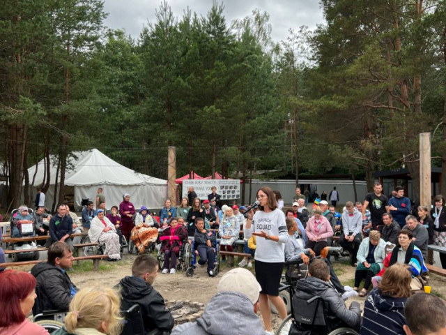 Пройшов семінар для людей з фізичними вадами з елементами тренінгу «Я у цілому світі і цілий світ у мені»