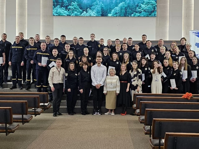 На Волині завершилися курси жестової мови для рятувальників і поліцейських